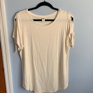 Cream short sleeve tee